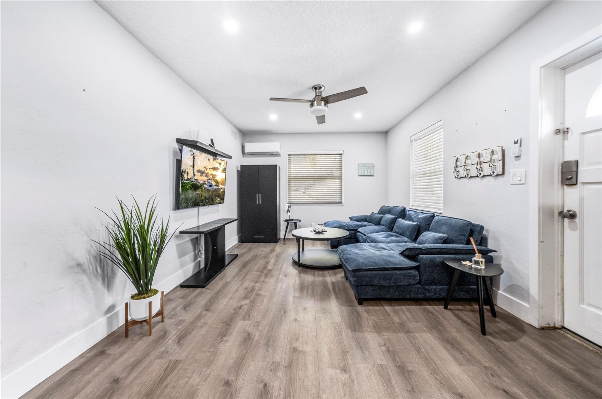 Pompano Beach Park 21-20 - Residential Income