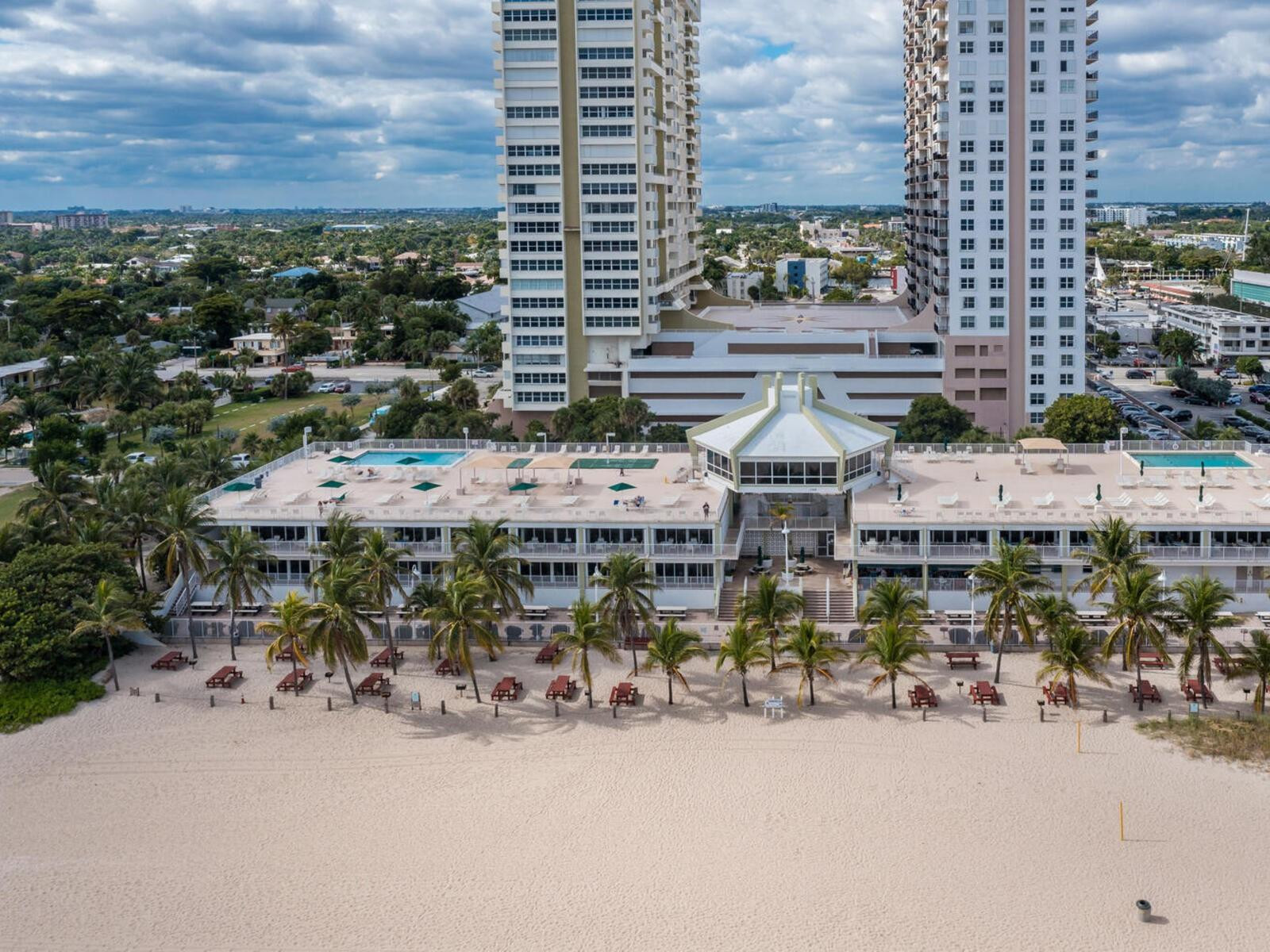 Pompano Beach Club Condo - Residential Lease