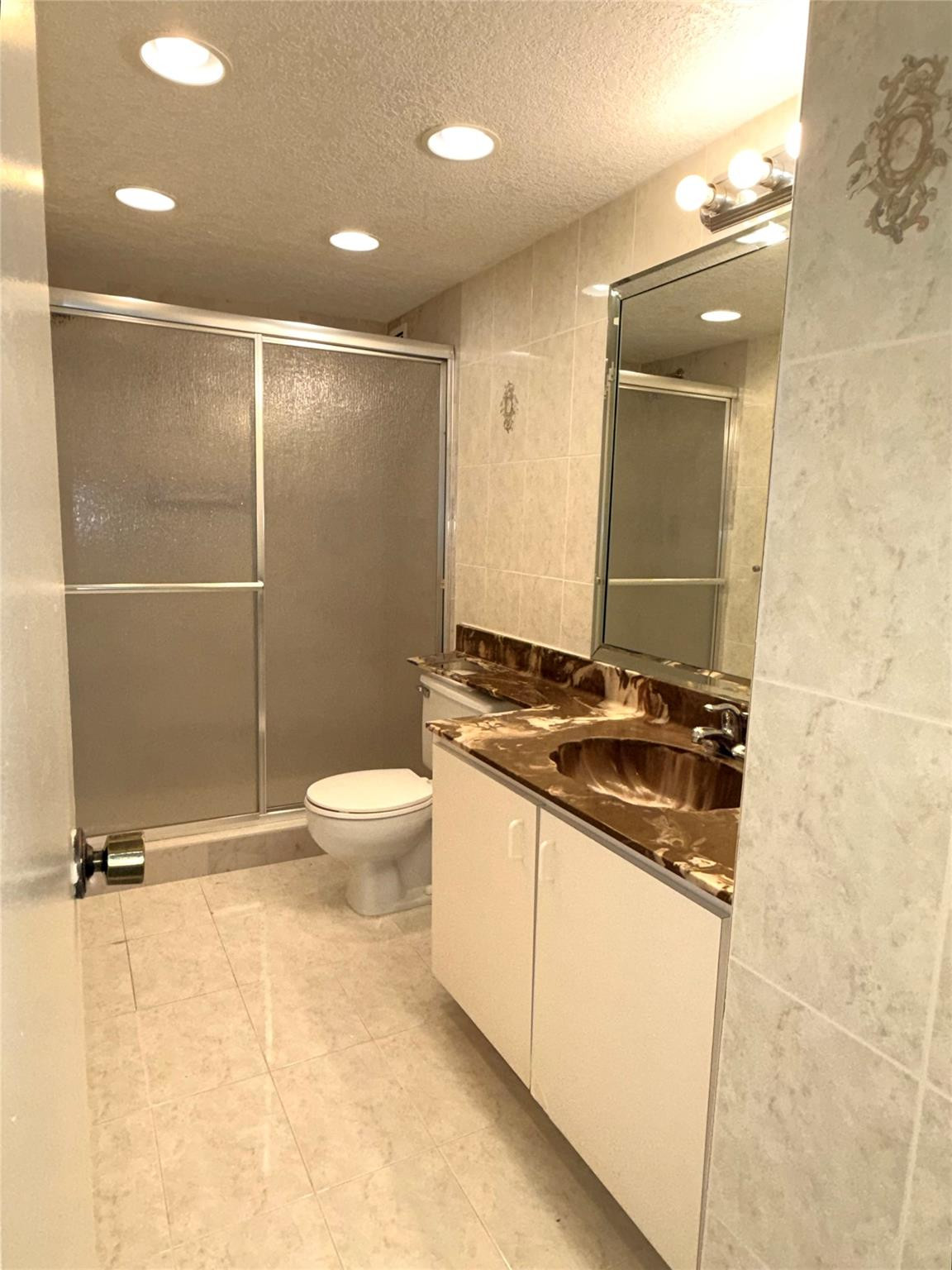 Pompano Beach Club Condo - Residential Lease