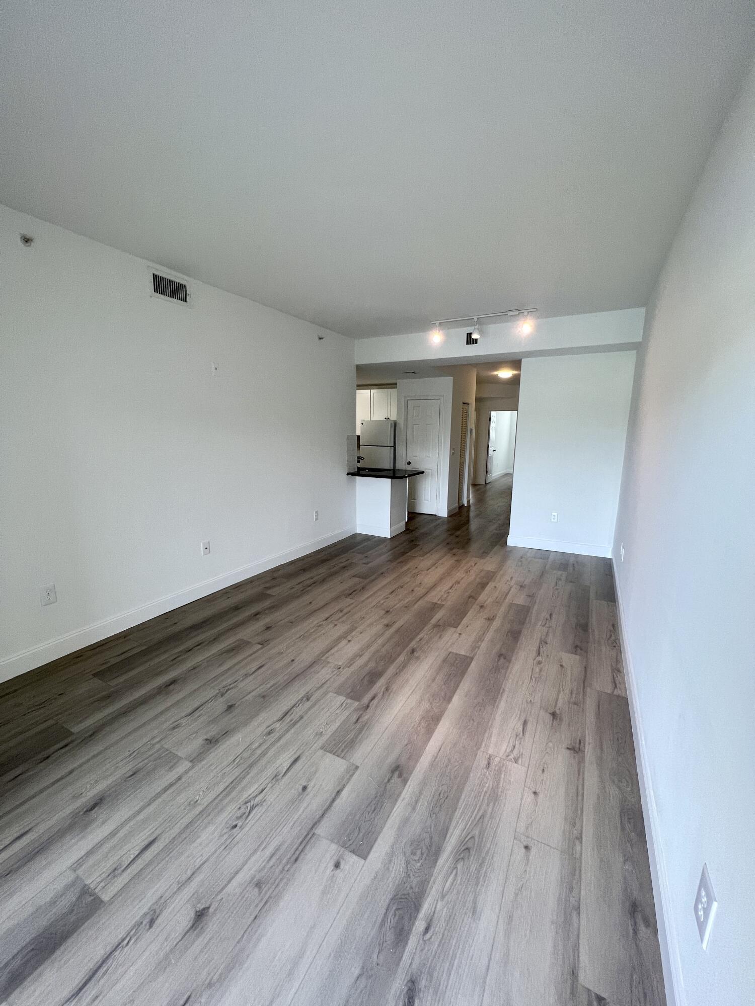 ARISSA PLACE CONDO - Residential