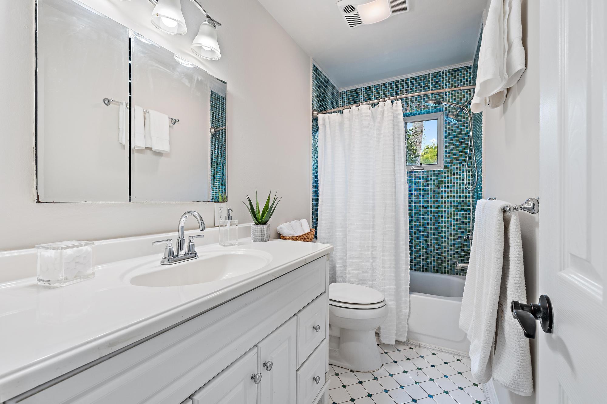 Beautiful Indian River - Residential