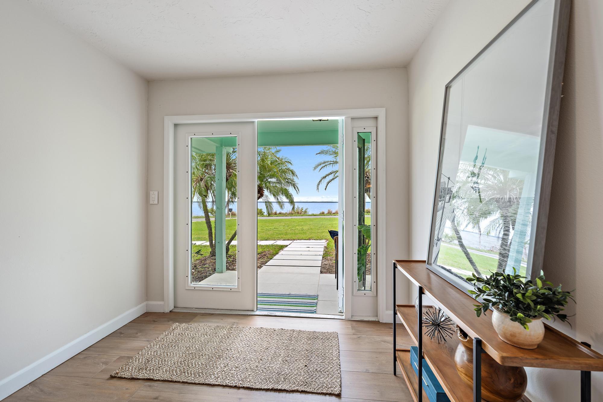 Beautiful Indian River - Residential