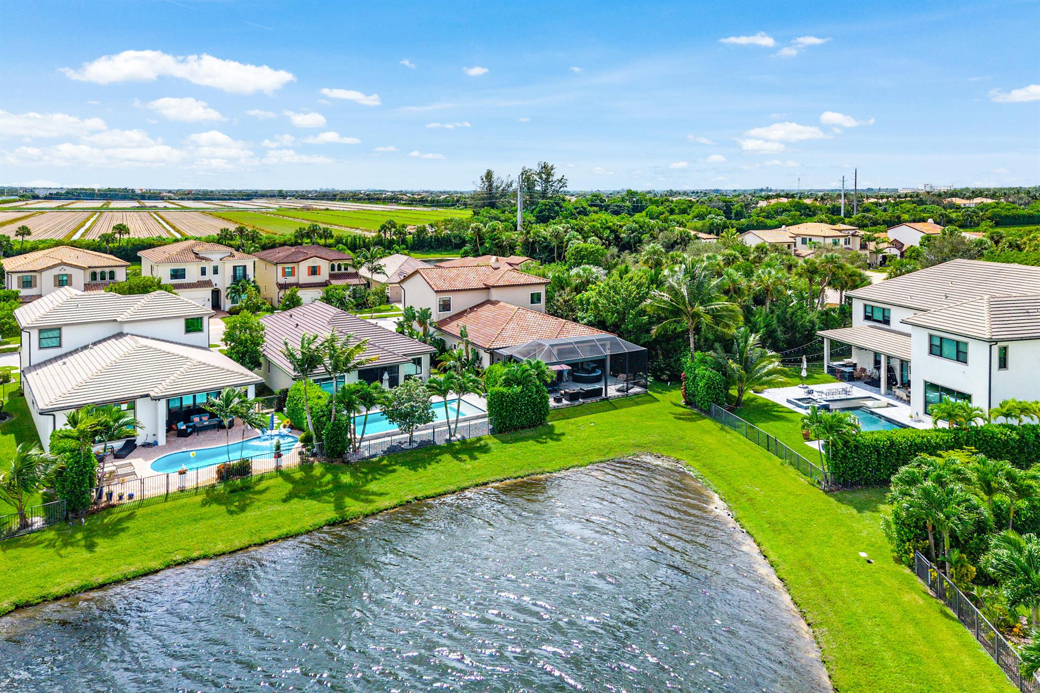 PALM MEADOWS ESTATES - Residential