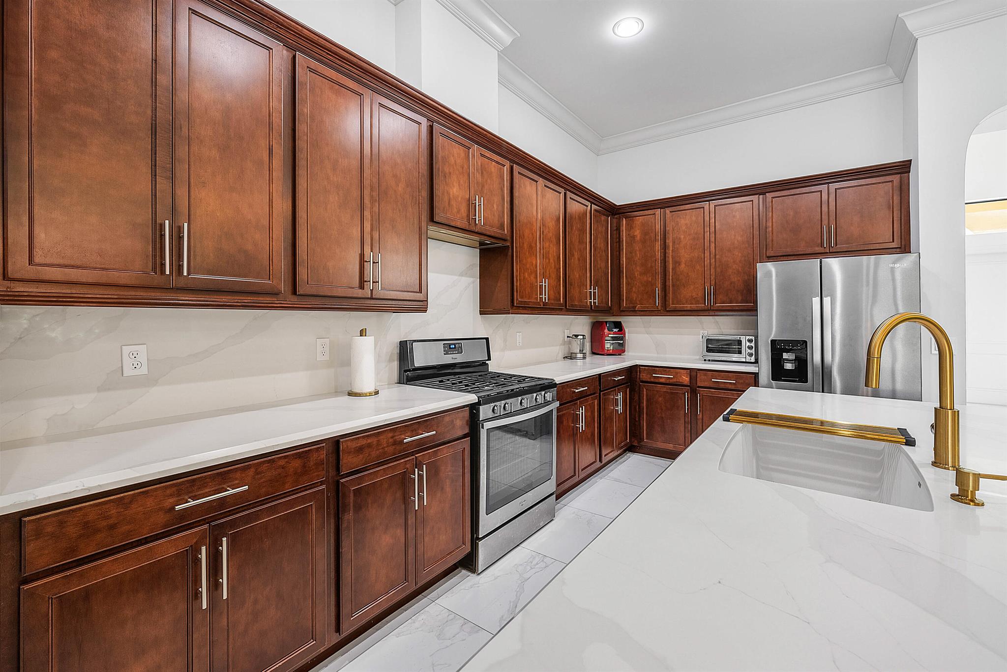 PALM MEADOWS ESTATES - Residential
