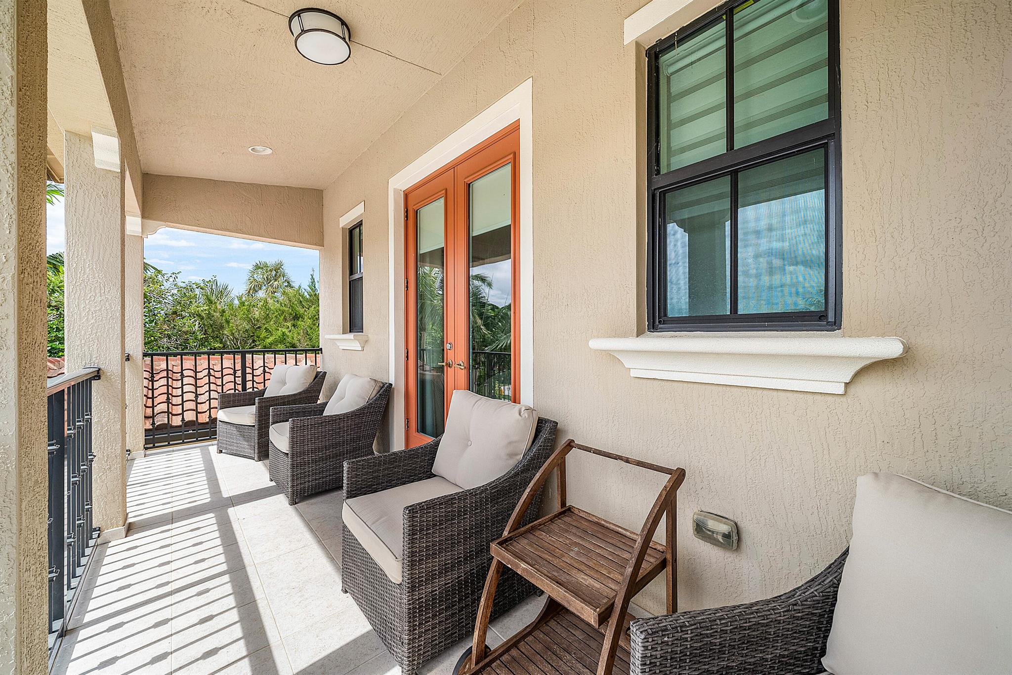 PALM MEADOWS ESTATES - Residential