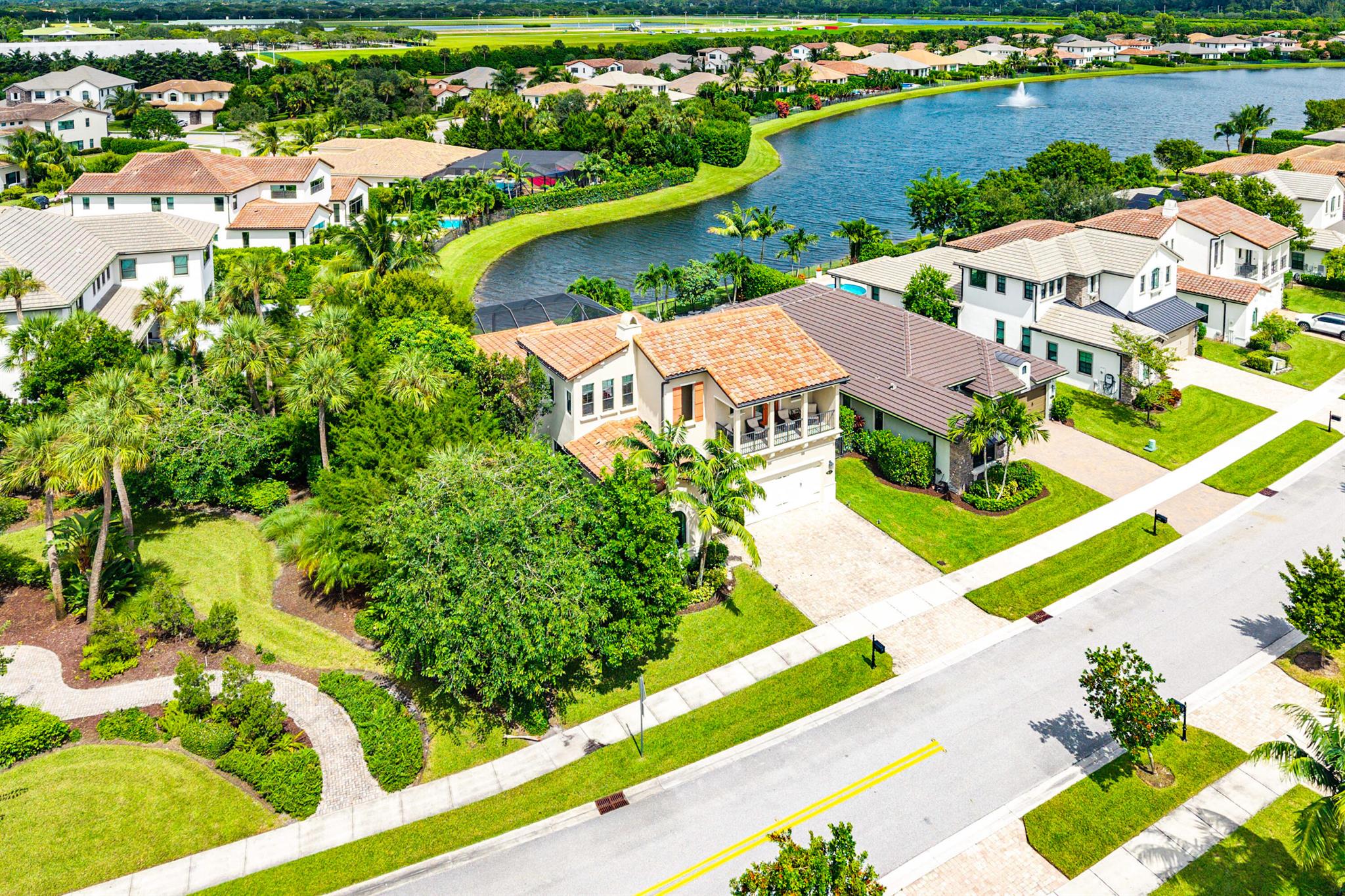 PALM MEADOWS ESTATES - Residential