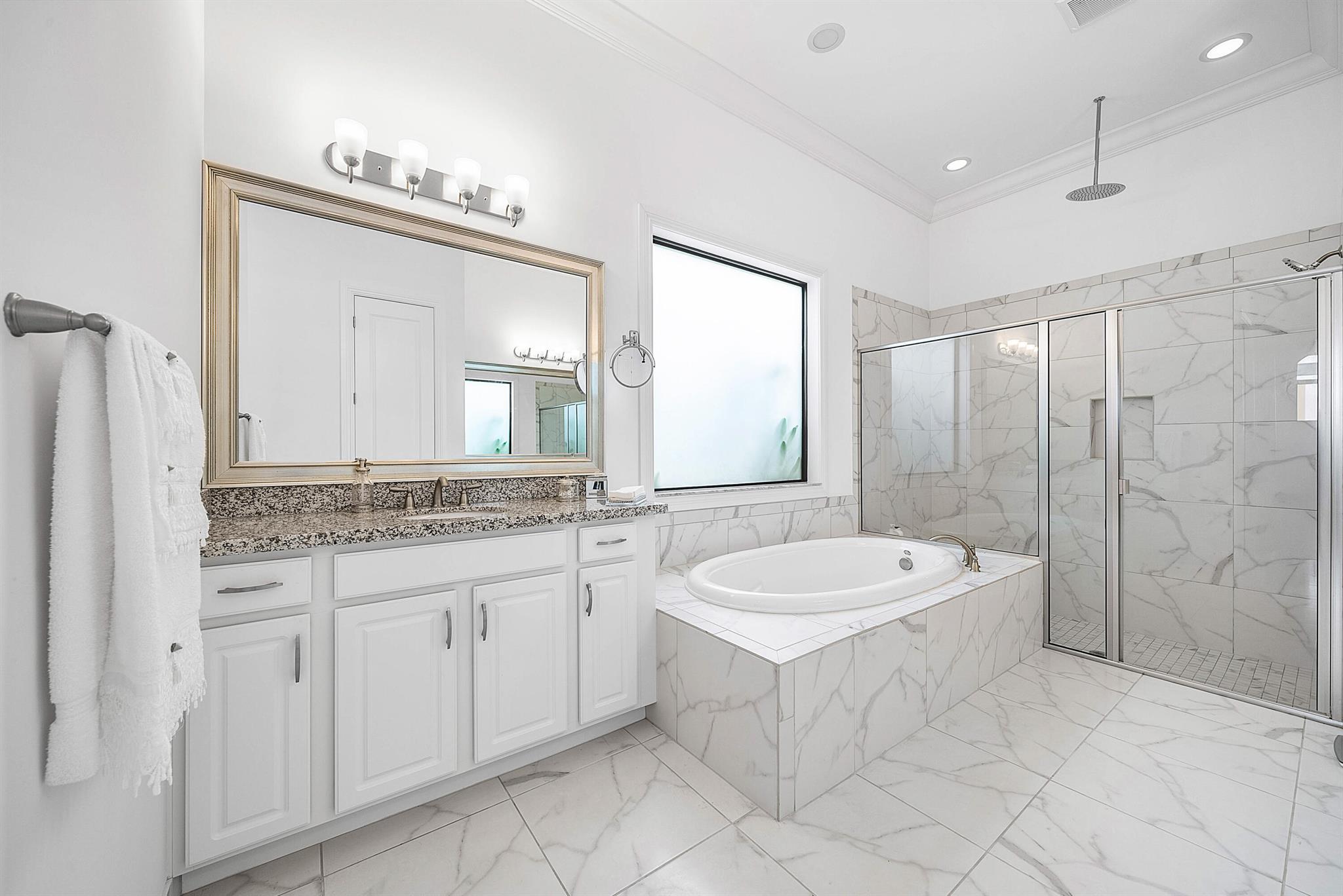 PALM MEADOWS ESTATES - Residential