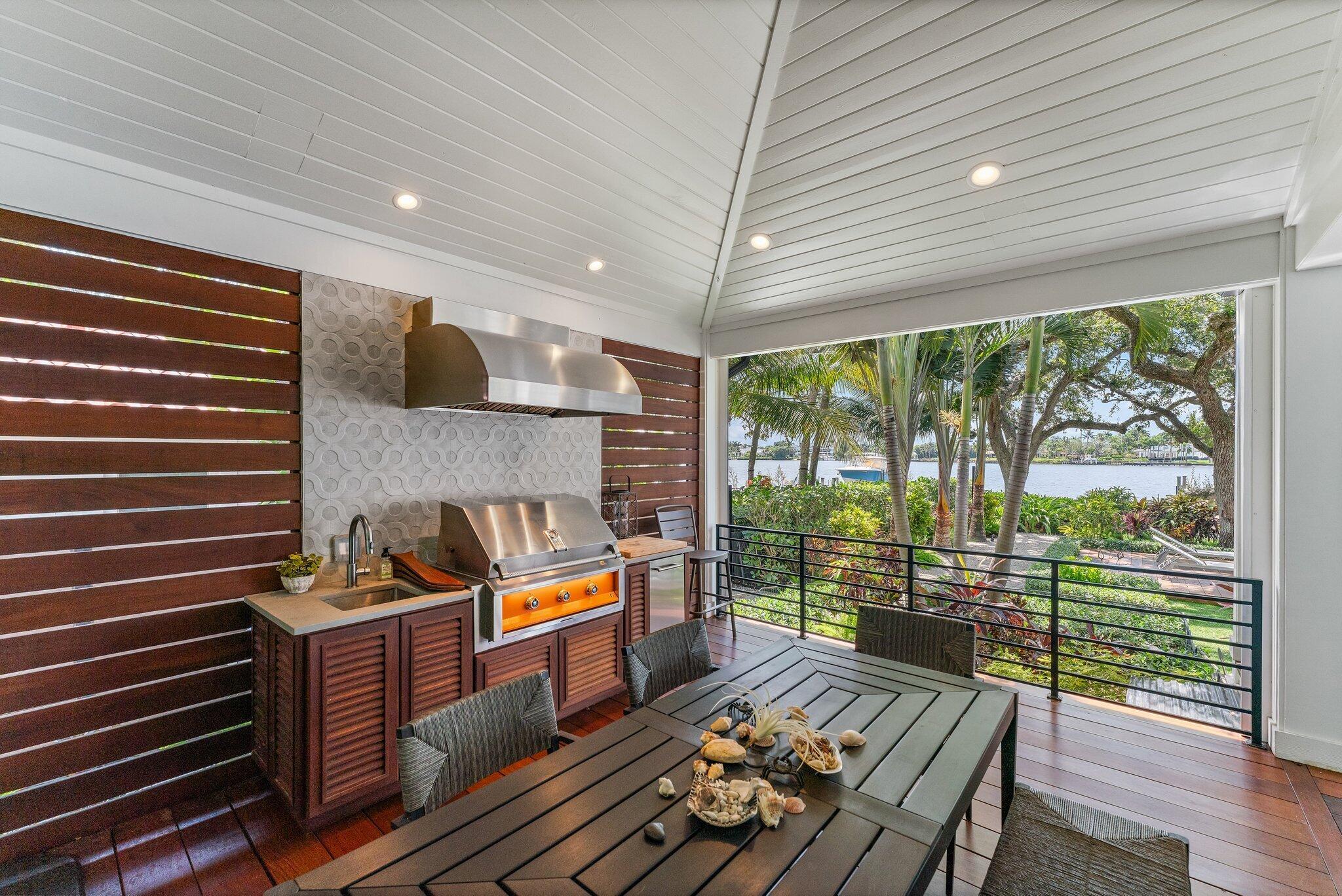 PENNOCK POINT - Residential