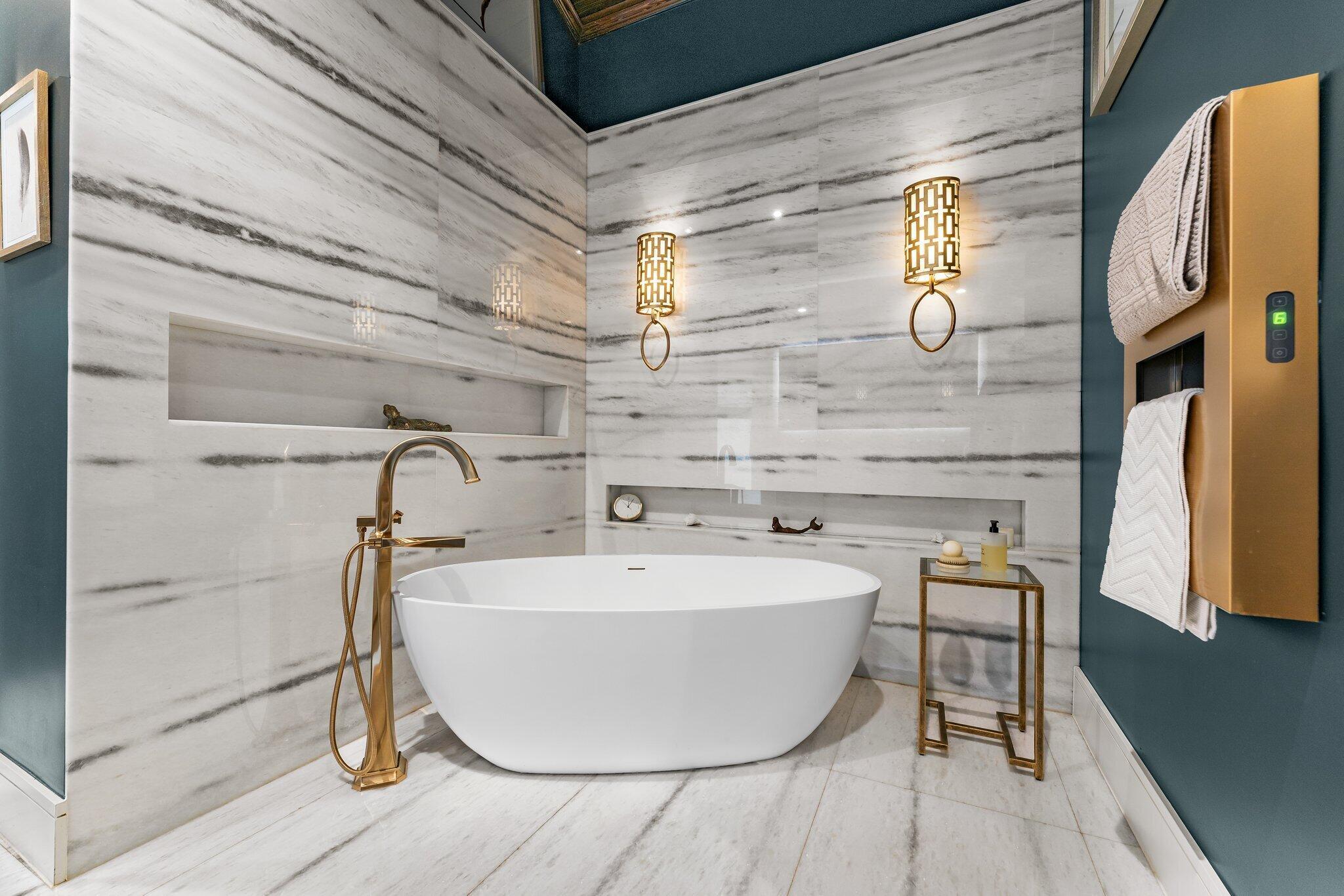 PENNOCK POINT - Residential