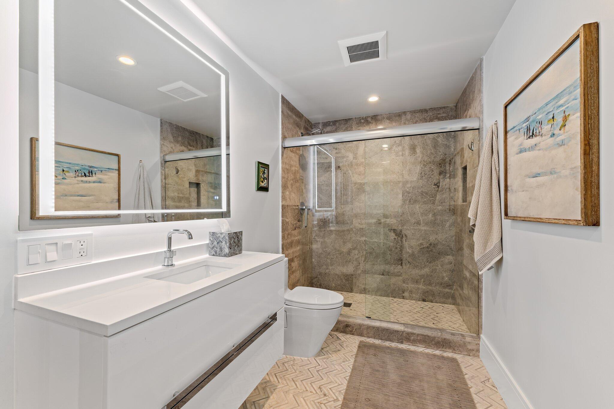 PENNOCK POINT - Residential