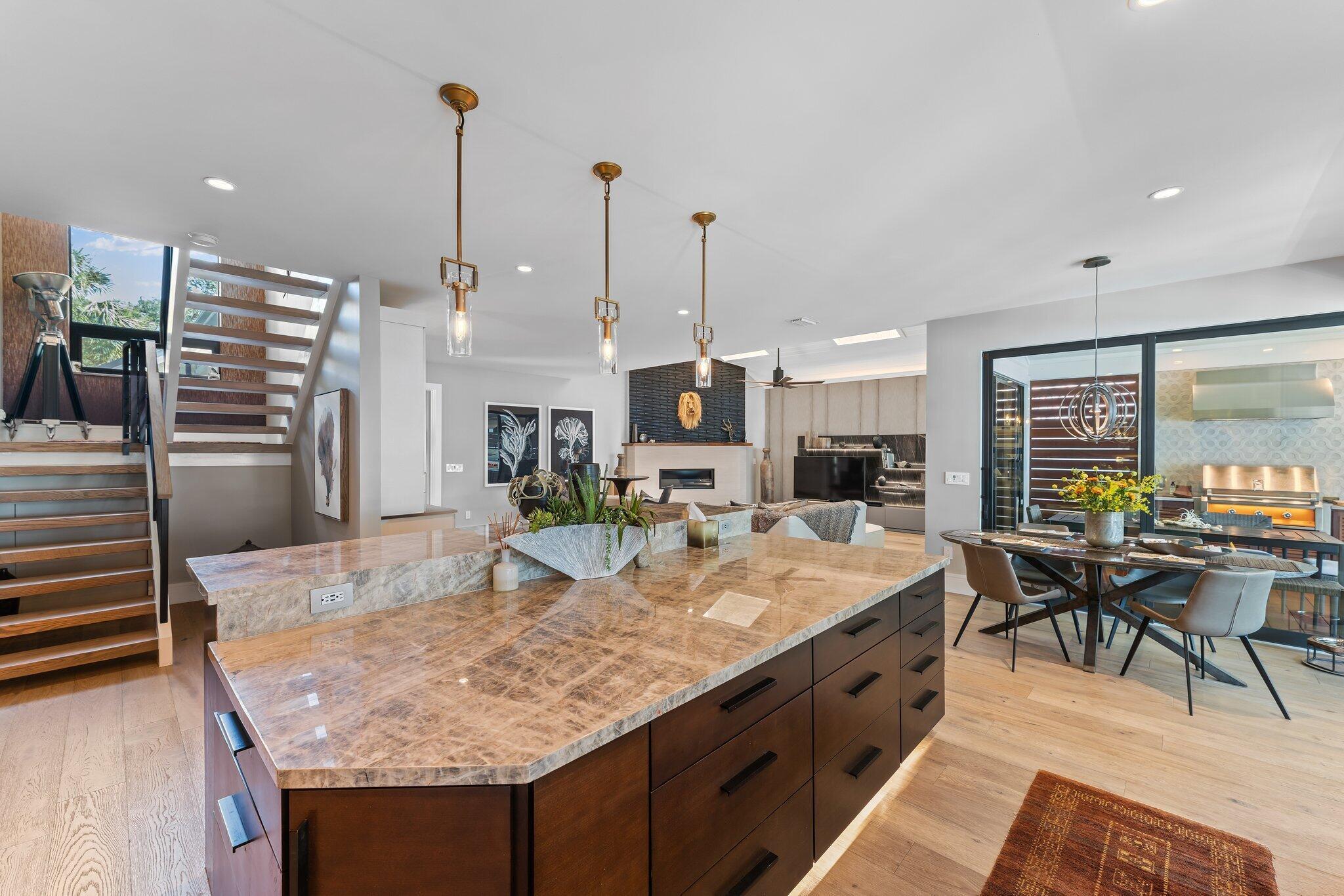 PENNOCK POINT - Residential