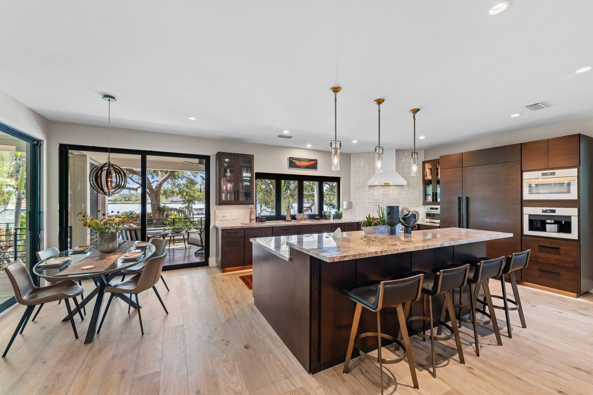 PENNOCK POINT - Residential