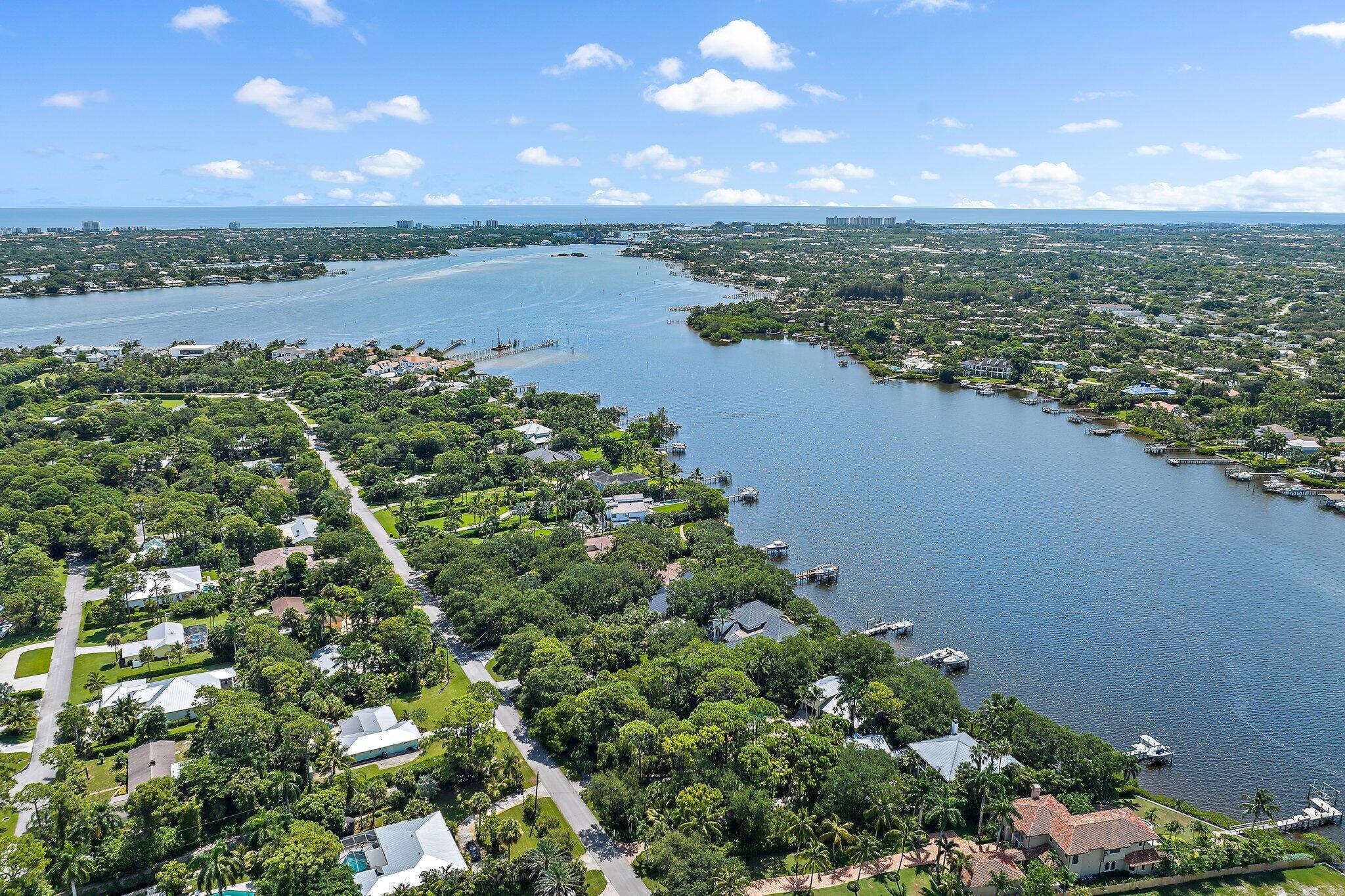 PENNOCK POINT - Residential