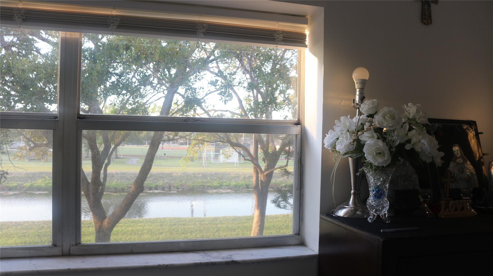 7891 Sunrise Lakes Dr 203, Sunrise, FL, 33322/$149,000 3 7891 Sunrise Lakes Dr 203