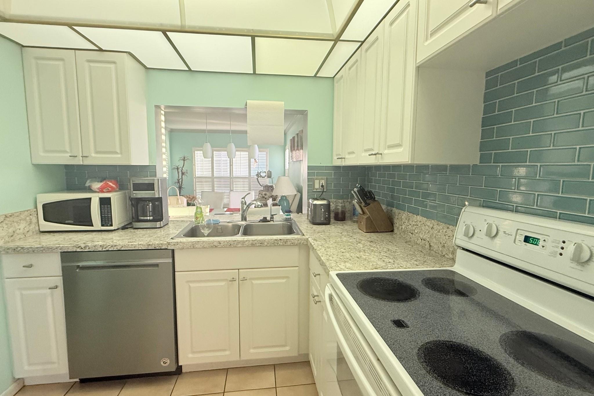 4117 Bougainvilla Dr 415