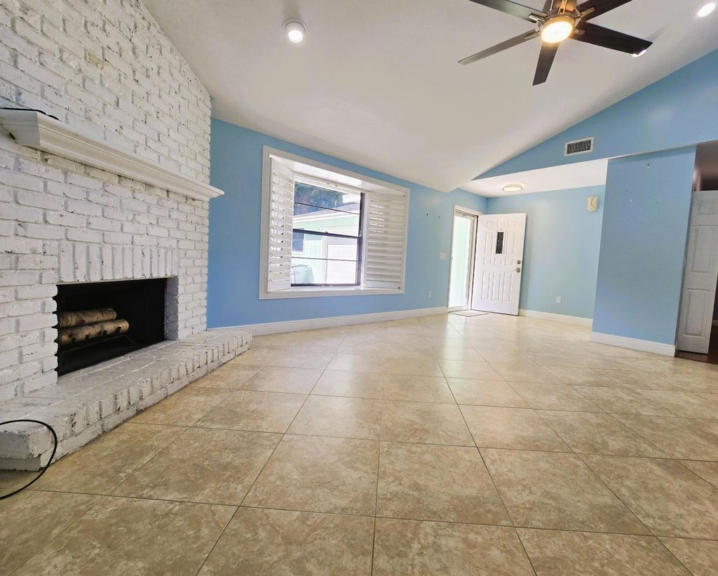 Photo of 14611 SW Sonora Terrace, Indiantown, FL 34956 (MLS # B26021991)