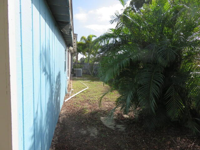 PORT ST LUCIE SECTION 27 - Residential Lease