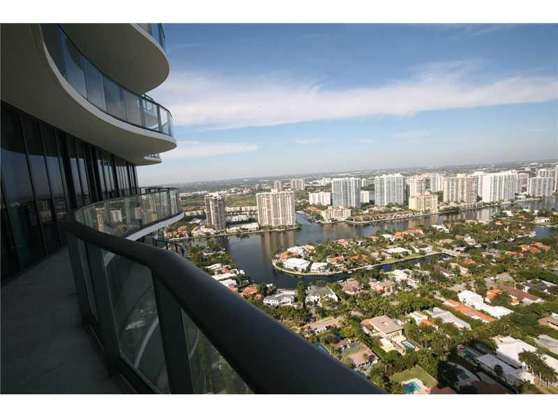 REGALIA - Residential