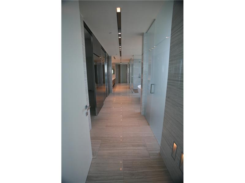 REGALIA - Residential