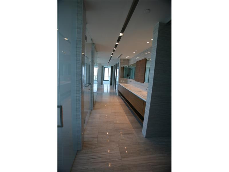 REGALIA - Residential