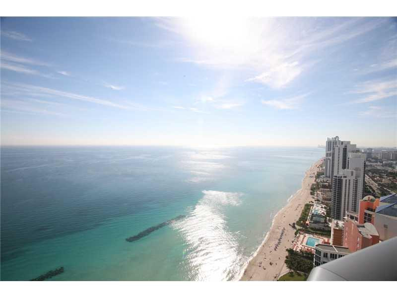 REGALIA - Residential