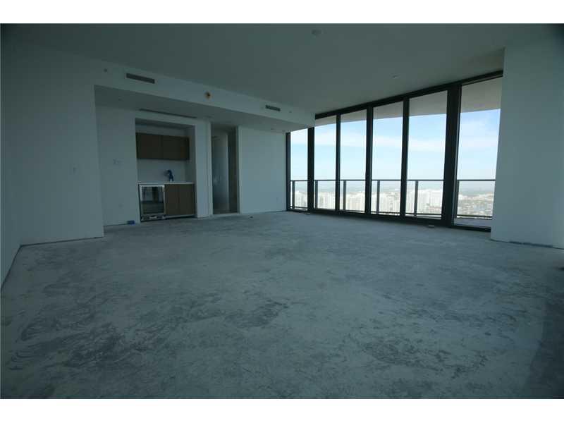 REGALIA - Residential