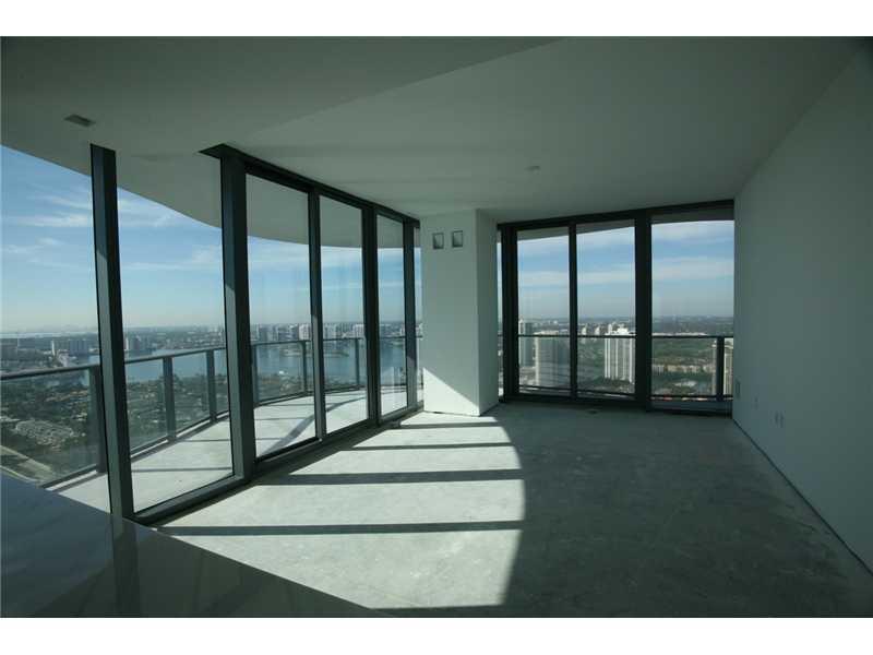 REGALIA - Residential