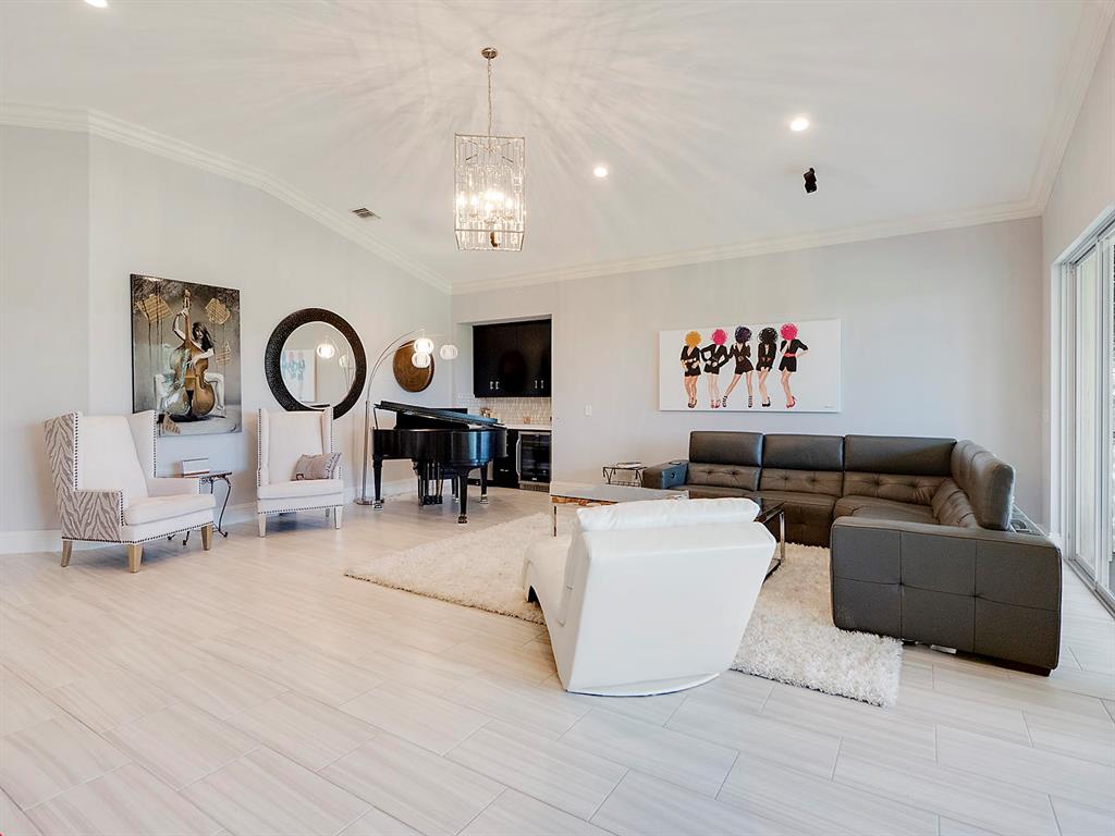 BALLENISLES - Residential