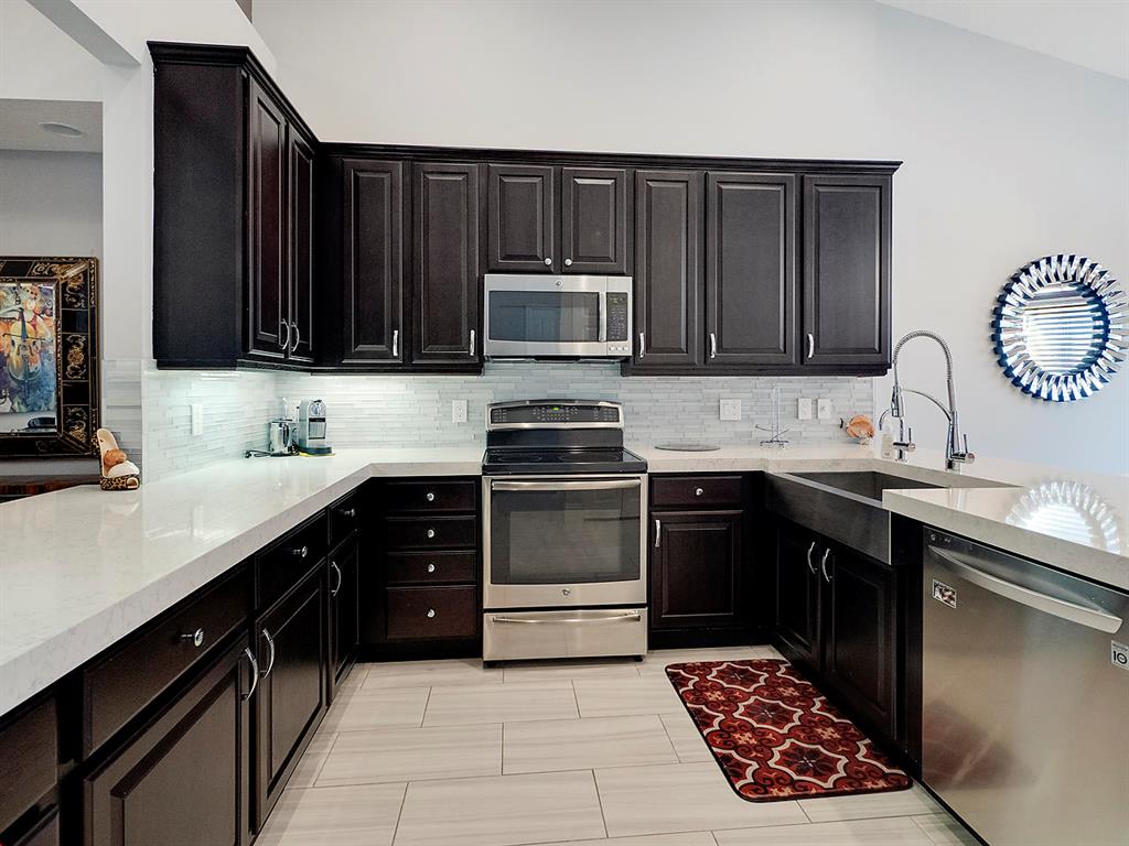 BALLENISLES - Residential