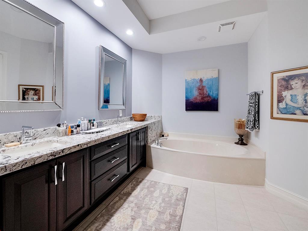 BALLENISLES - Residential
