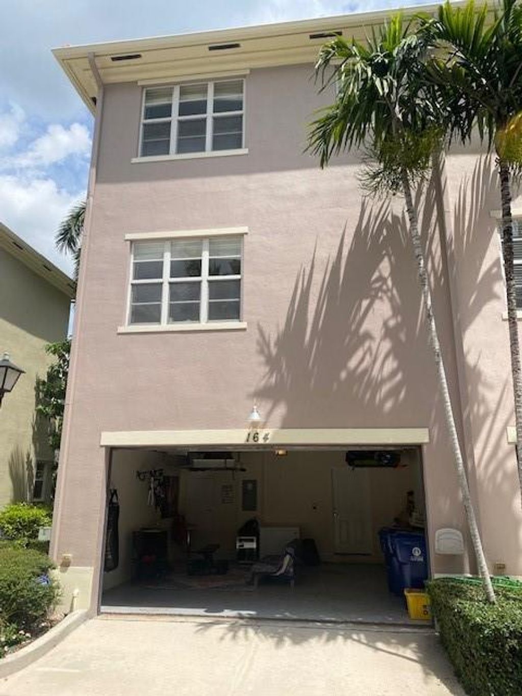 Photo of 164 Greenwich Cir, Jupiter, FL 33458 (MLS # F10457689)