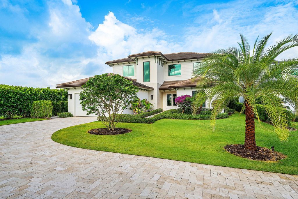 Photo of 3192 Blue Cypress Lane, Wellington, FL 33414 (MLS # B26025239)