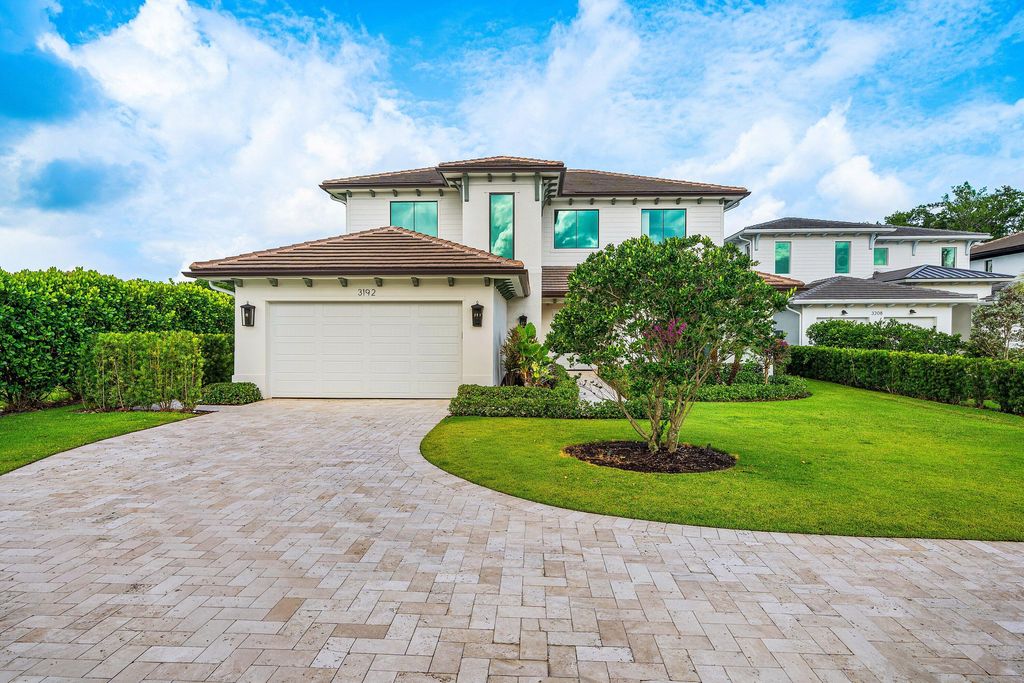 Photo of 3192 Blue Cypress Lane, Wellington, FL 33414 (MLS # B26025239)