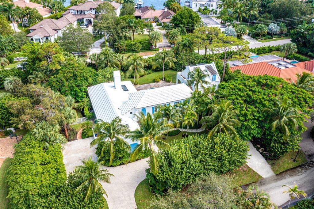 BAY HARBOR IN - Residential