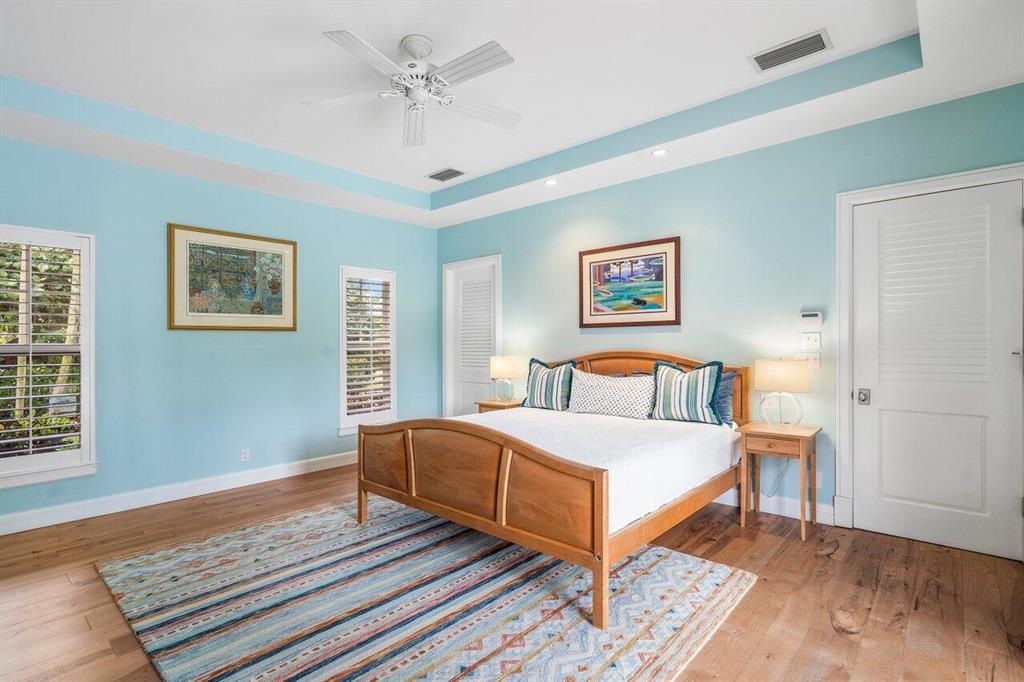 BAY HARBOR IN - Residential