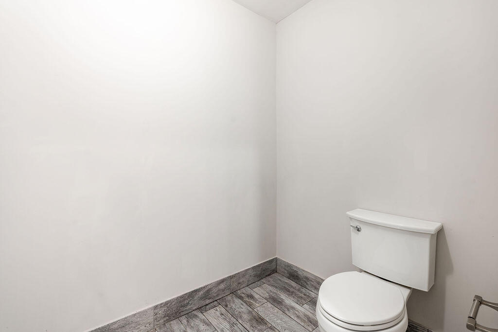 WOODSTOCK TWNHS - Residential Lease