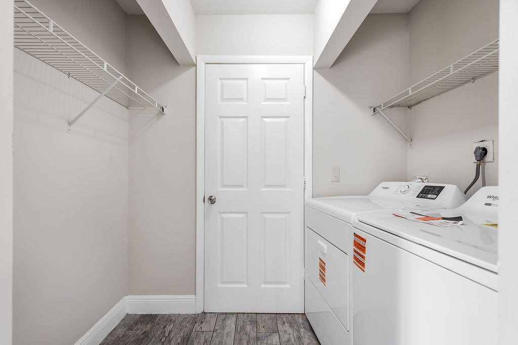 WOODSTOCK TWNHS - Residential Lease
