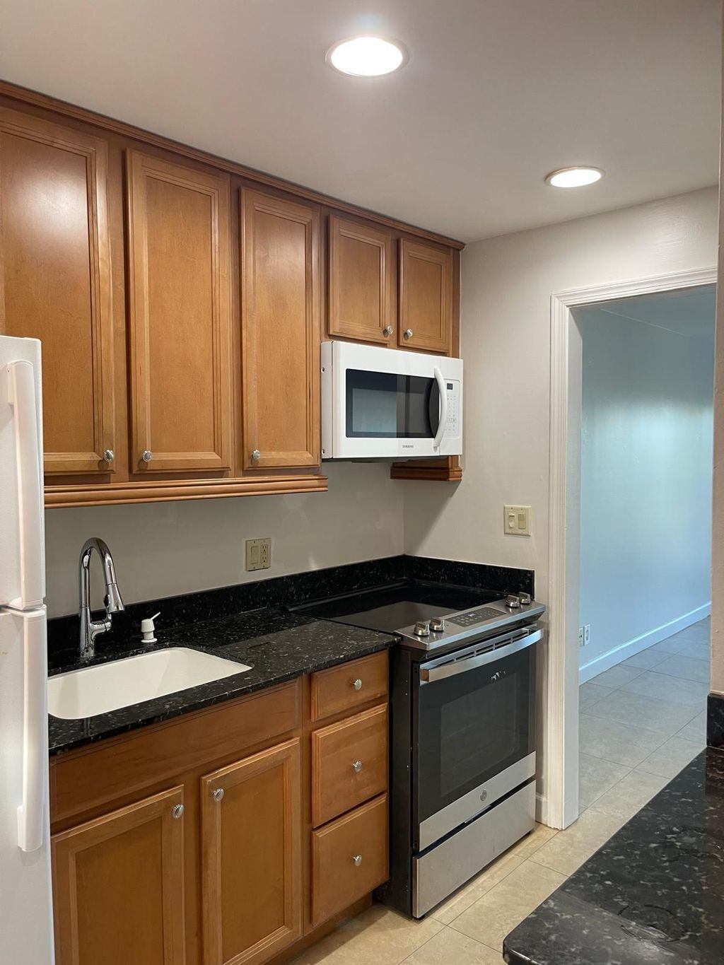 Photo of 2420 SE 17th Street SE #408c, Fort Lauderdale, FL 33316 (MLS # B26023631)