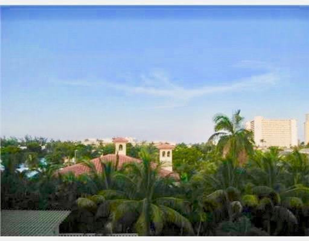 Photo of 2420 SE 17th Street SE #408c, Fort Lauderdale, FL 33316 (MLS # B26023631)