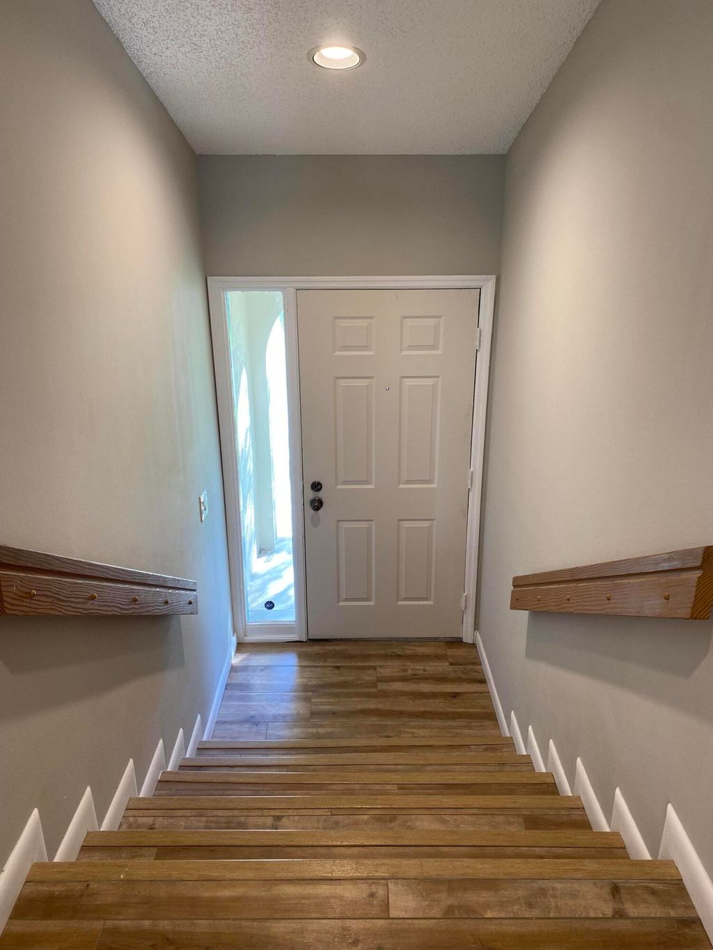 Photo of 23 Lexington Lane W #C, Palm Beach Gardens, FL 33418 (MLS # R10930602)