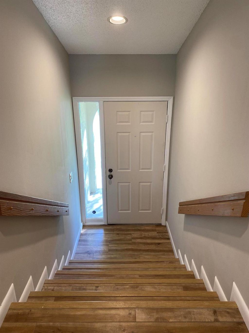 Photo of 23 Lexington Lane W #C, Palm Beach Gardens, FL 33418 (MLS # R10930602)