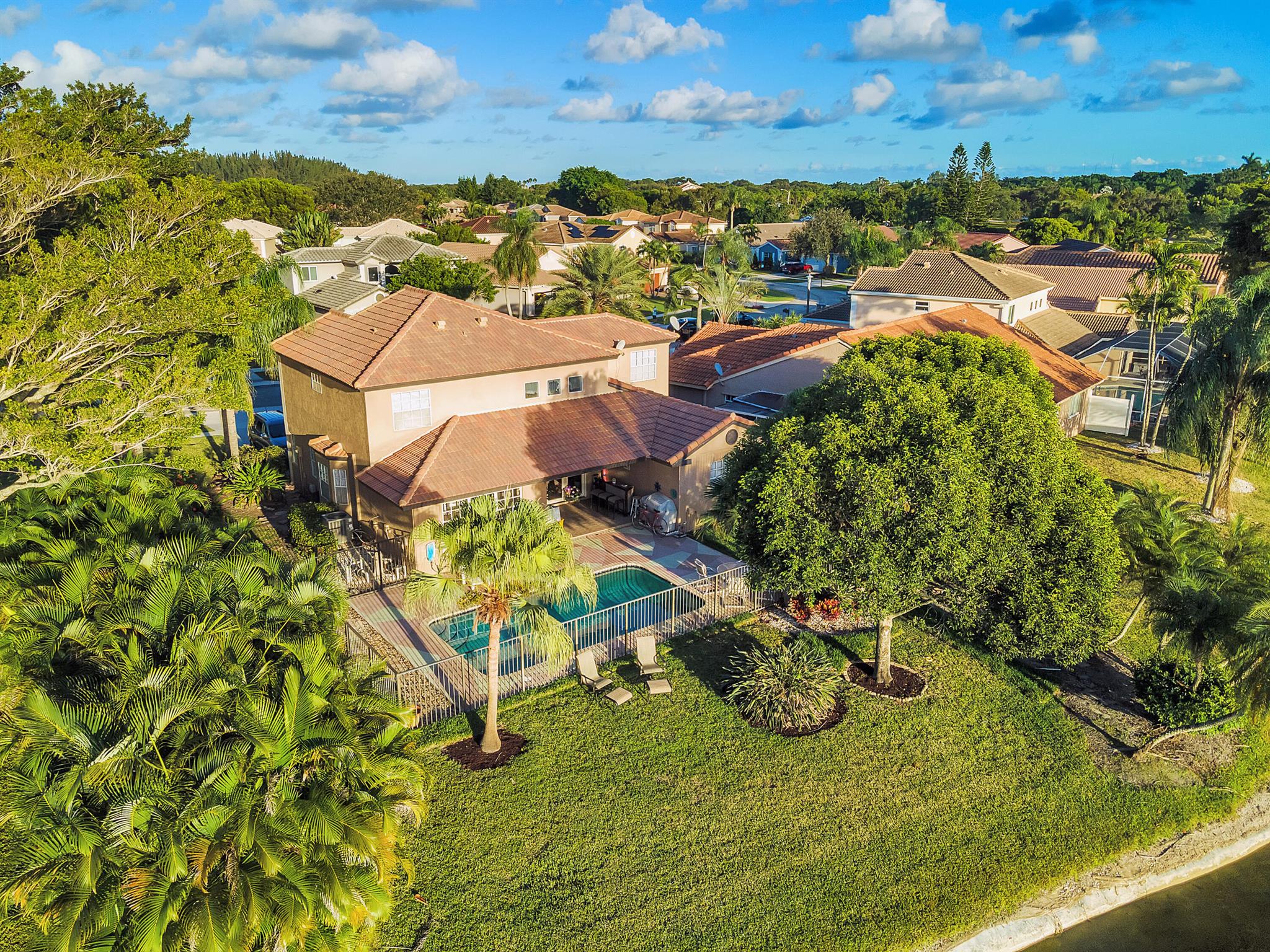 SANDCASTLE COVE - Residential