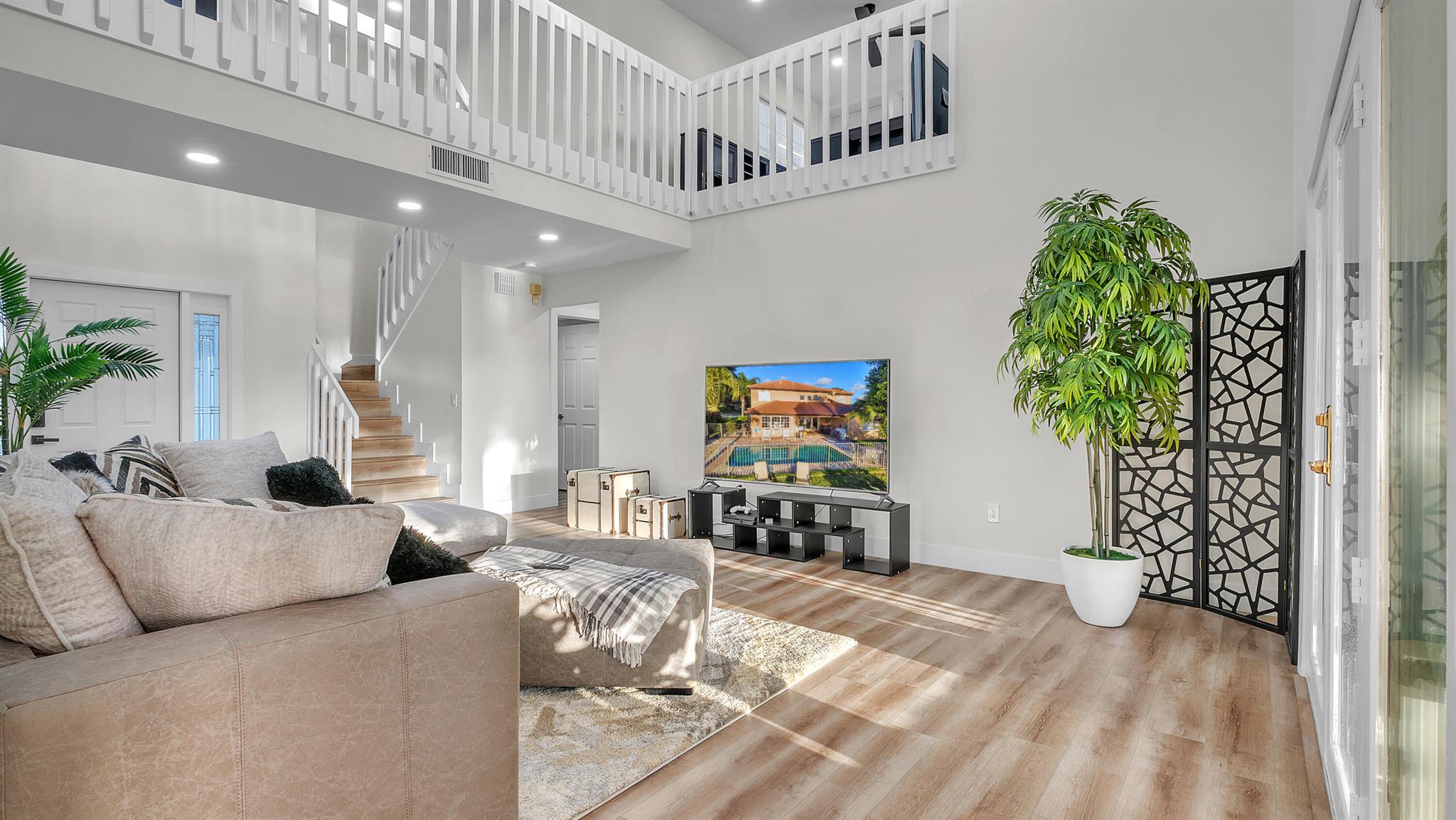 SANDCASTLE COVE - Residential