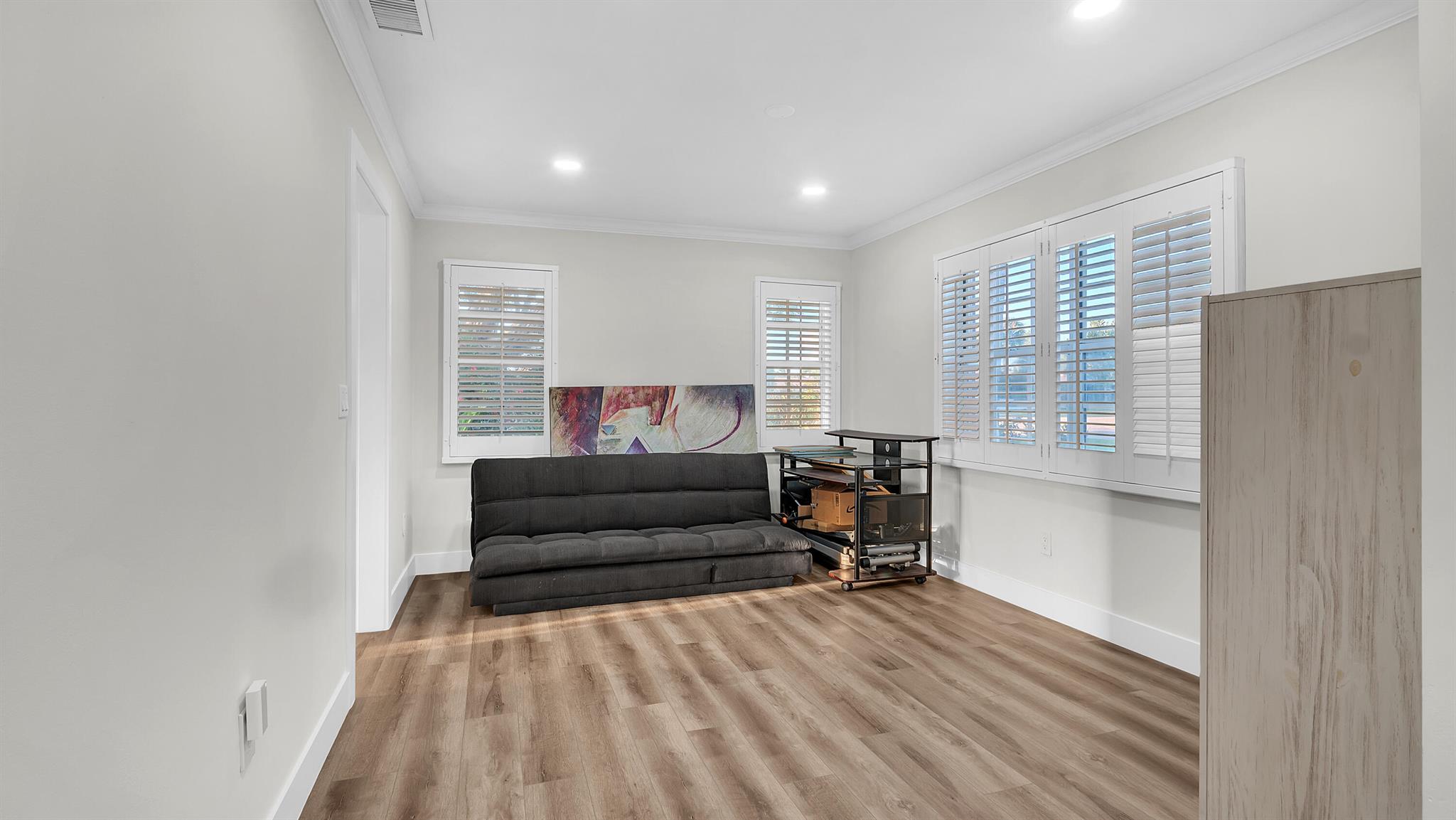 SANDCASTLE COVE - Residential