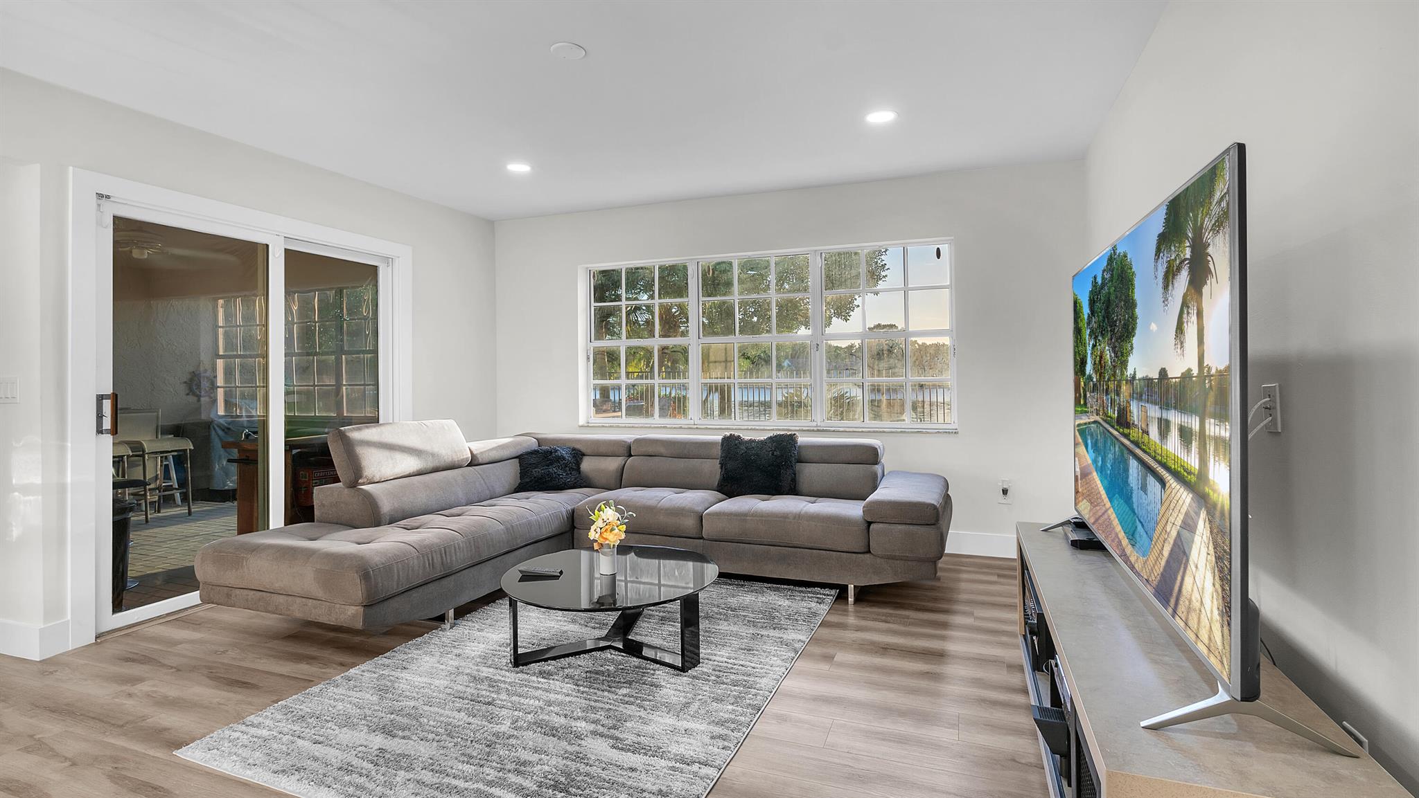 SANDCASTLE COVE - Residential