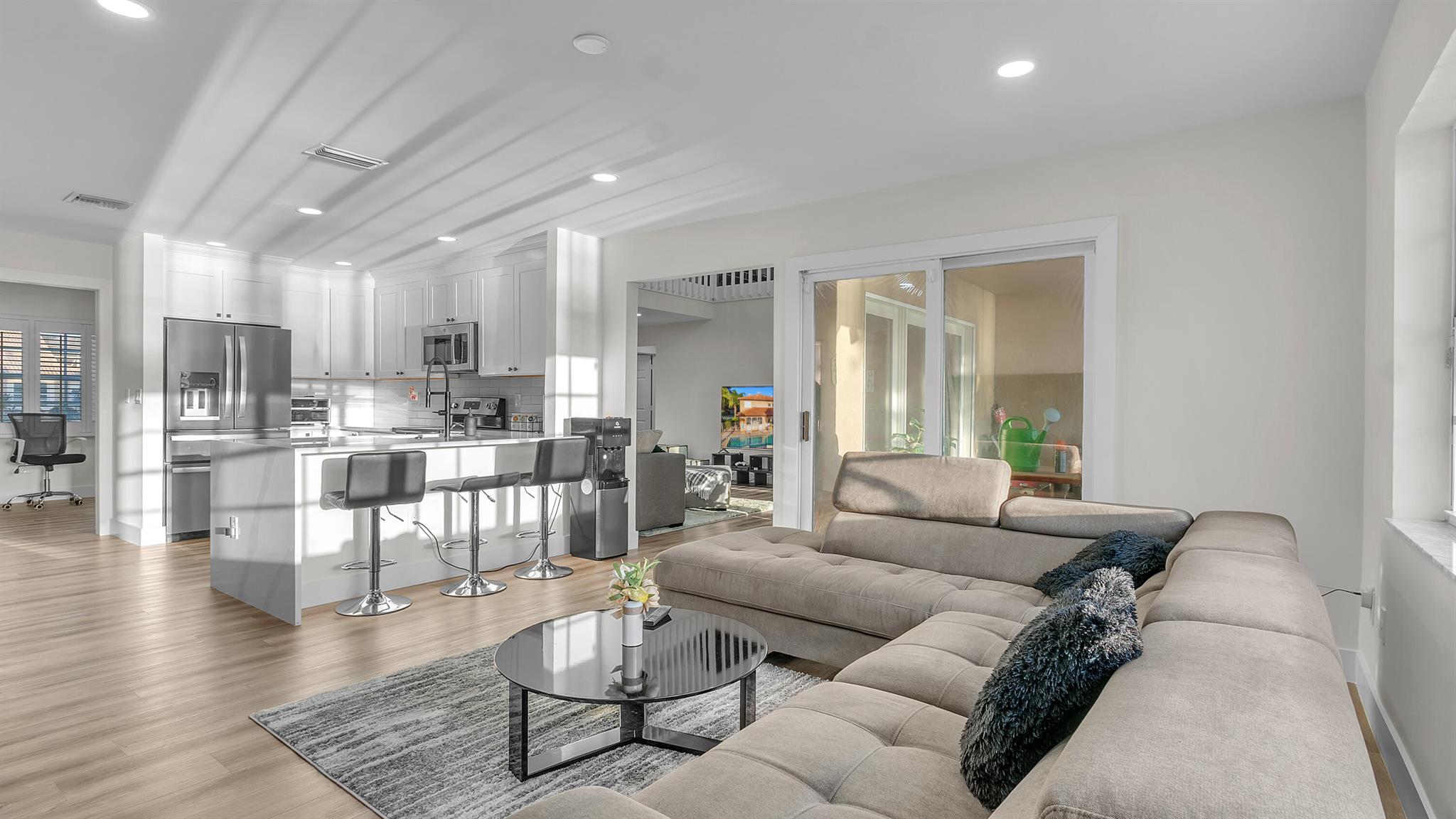 SANDCASTLE COVE - Residential