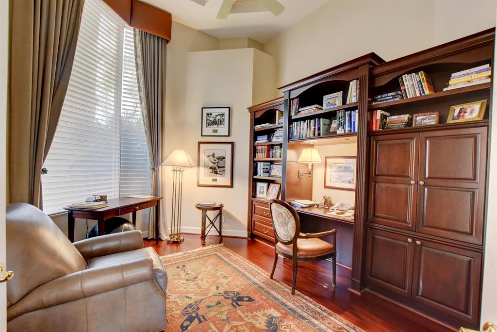 ADDISON RESERVE PAR 17 - Residential