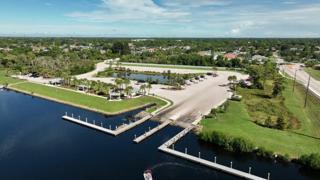 PORT ST LUCIE SECTION 39 - Residential