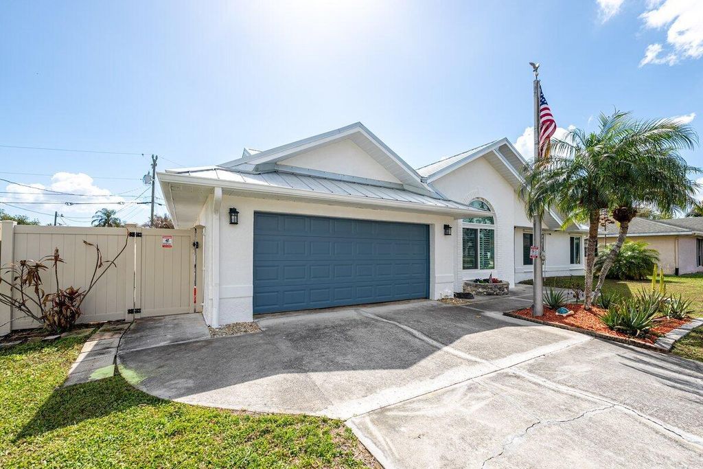 Photo of 2812 SE Pace Drive, Port Saint Lucie, FL 34984 (MLS # R11154456)