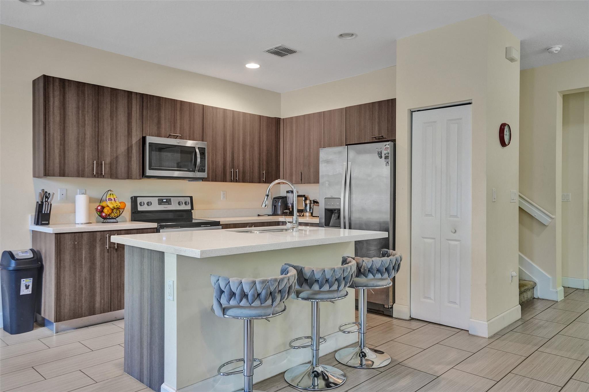 Central Parc South 182-173 - Residential